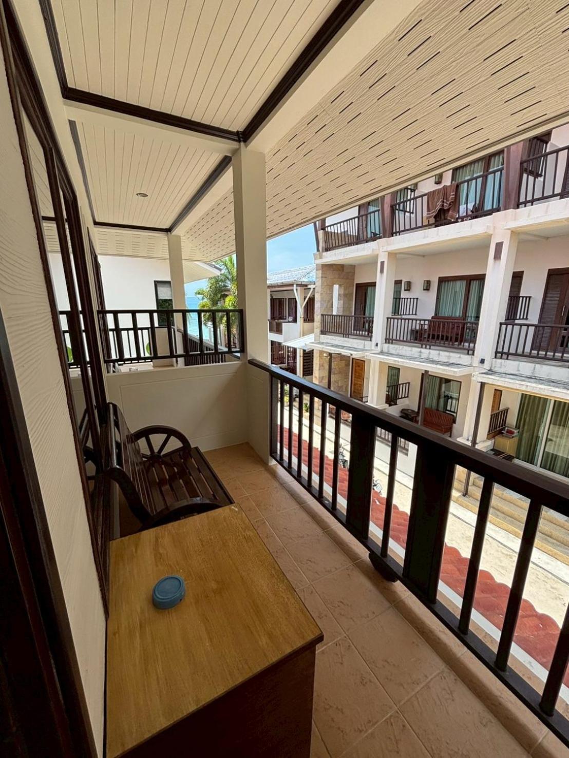 Rin Bay View Resort Haad Rin Exterior photo